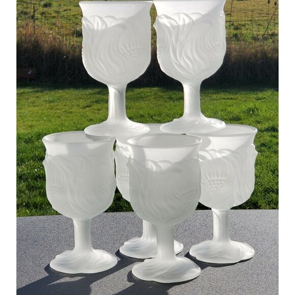 Embossed Floral Frosted Glass Water Goblet set-6 vintage1980s Avon textured - Picture 6 of 10